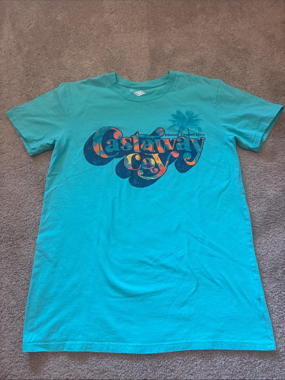 Disney Cruise Line Castaway Cay Retro size M